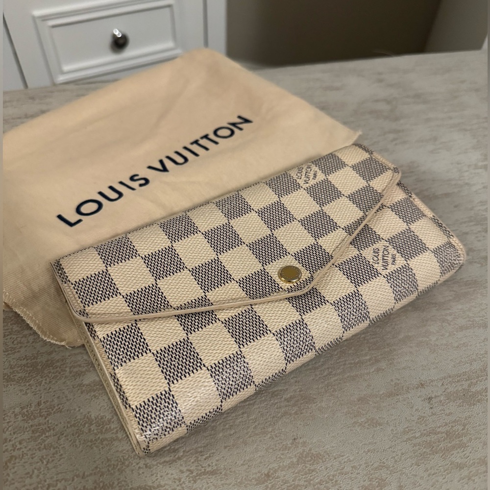 Sarah Wallet Louis Vuitton